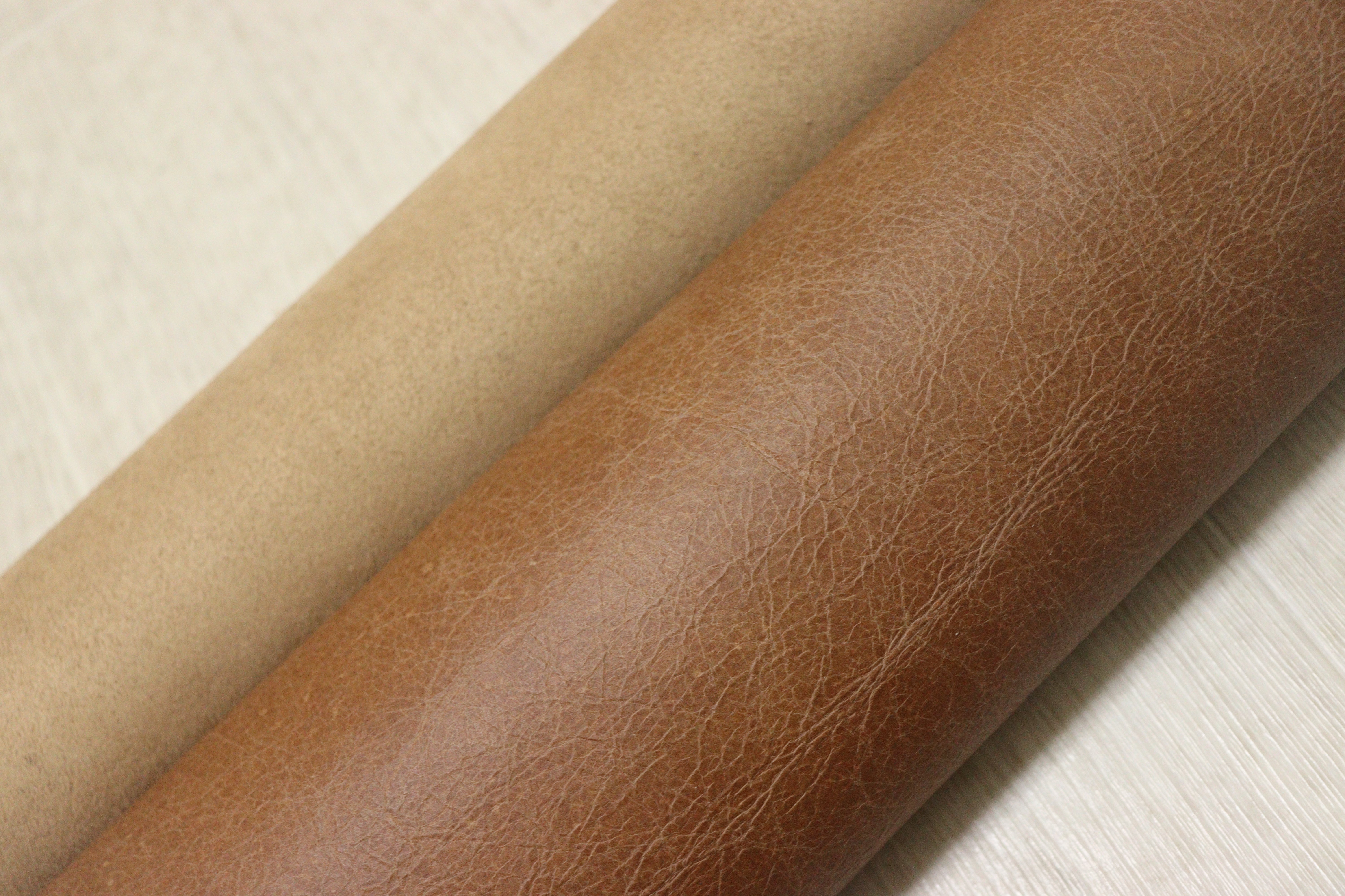 ds28円！新入荷！イタリアンレザー プルアップ加工 マロンブラウン