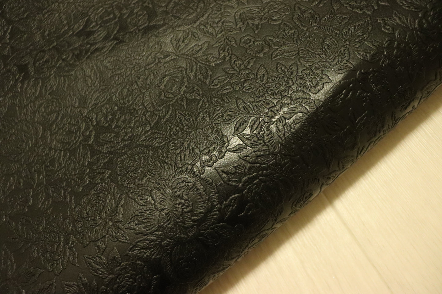 DS30円！新入荷！姫路レザー　ローゼ型押し　ブラック　230DS
