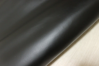 ds28円！新入荷！ブラック　顔料仕上げ　スムース加工　230ds