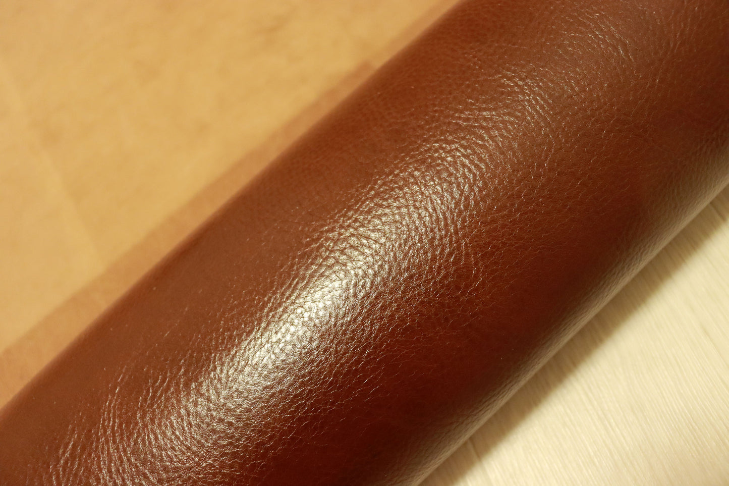 ds72円！新入荷！上質！シュリンク加工　オイルヌメ　マロンブラウン　シュリンク加工　134ds