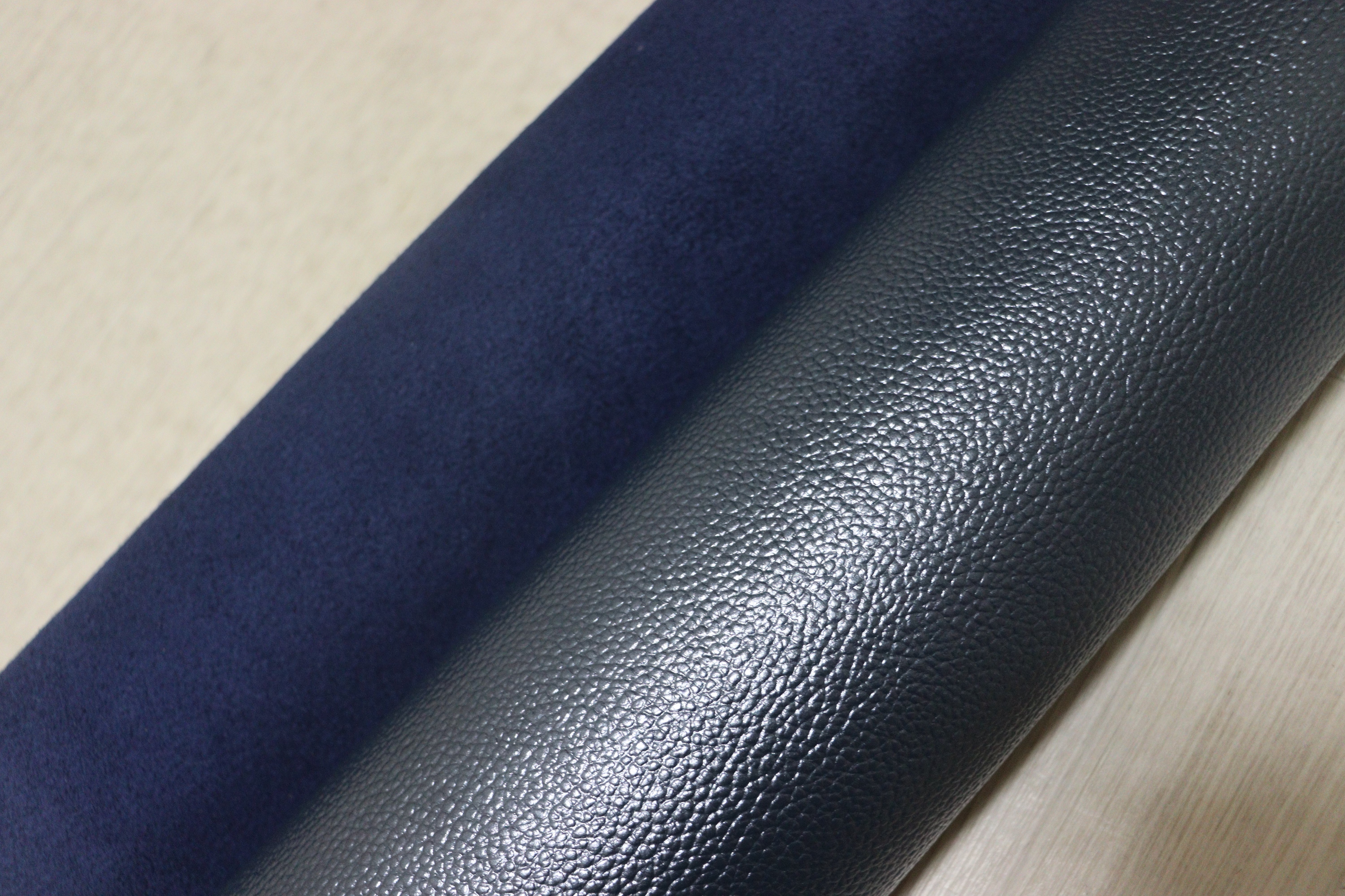 ds28円！新入荷！顔料仕上げ パールネイビー シボ型押し 170ds