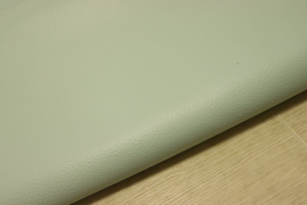 ds28円！新入荷！姫路レザー　ライトブルー　シボ型押し　　顔料仕上げ　230ds