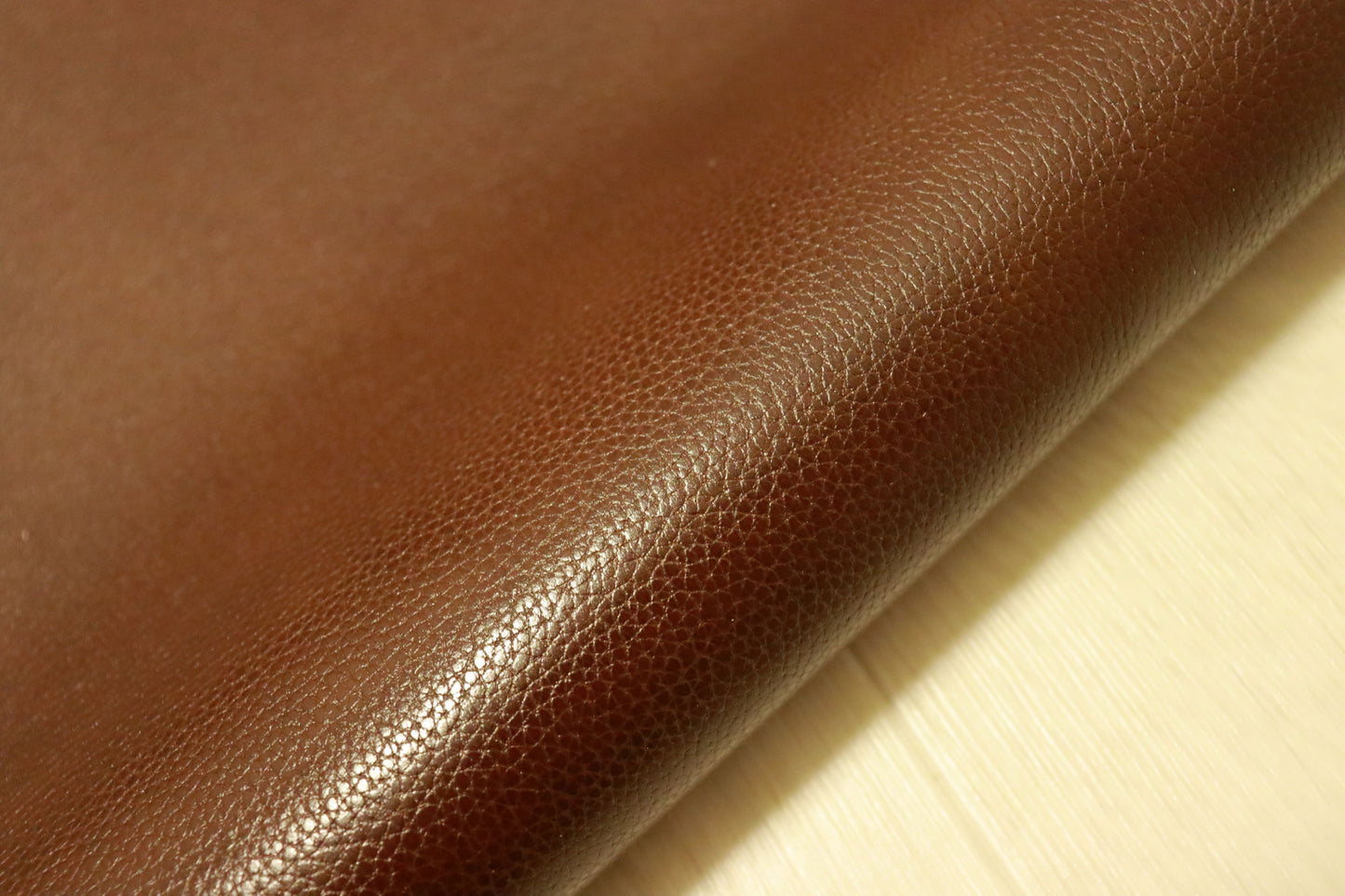 ds28円！SALE！顔料仕上げ　チョコブラウン　シボ型押し　246ds