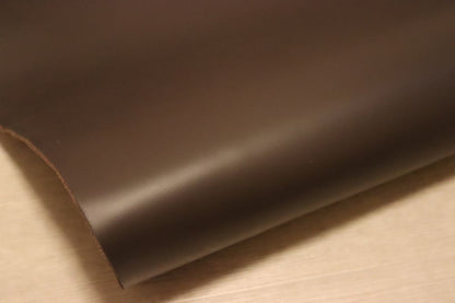ds68円！上質！イタリアンレザー　顔料仕上げ　ショルダー　ダークブラウン系　ヌメ革　165ds