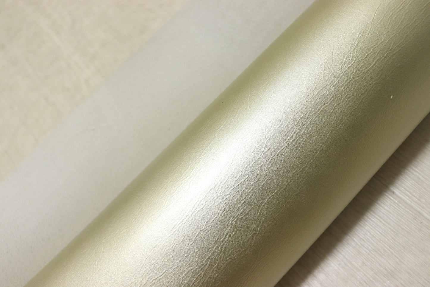 ds25円！新入荷！シャンパンゴールド　顔料仕上げ　スムース加工　200ds