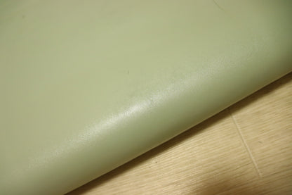 ds25円！新入荷！イタリアンレザー　クレージング加工　ライトブルー　KID　105ds