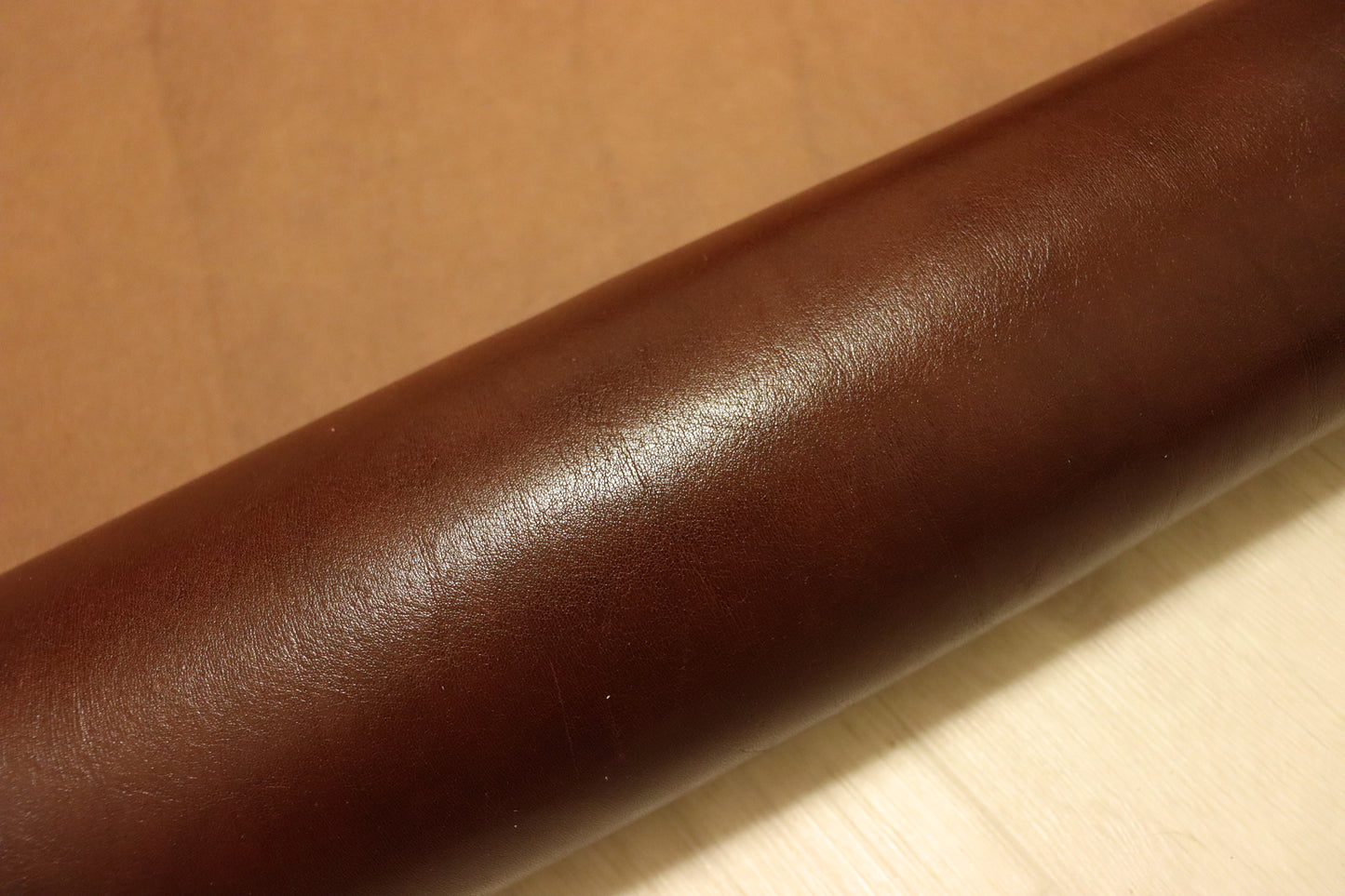 ds75円！新入荷！上質　トスカーナ　チョコブラウン　オイルヌメ　ショルダー　147ds