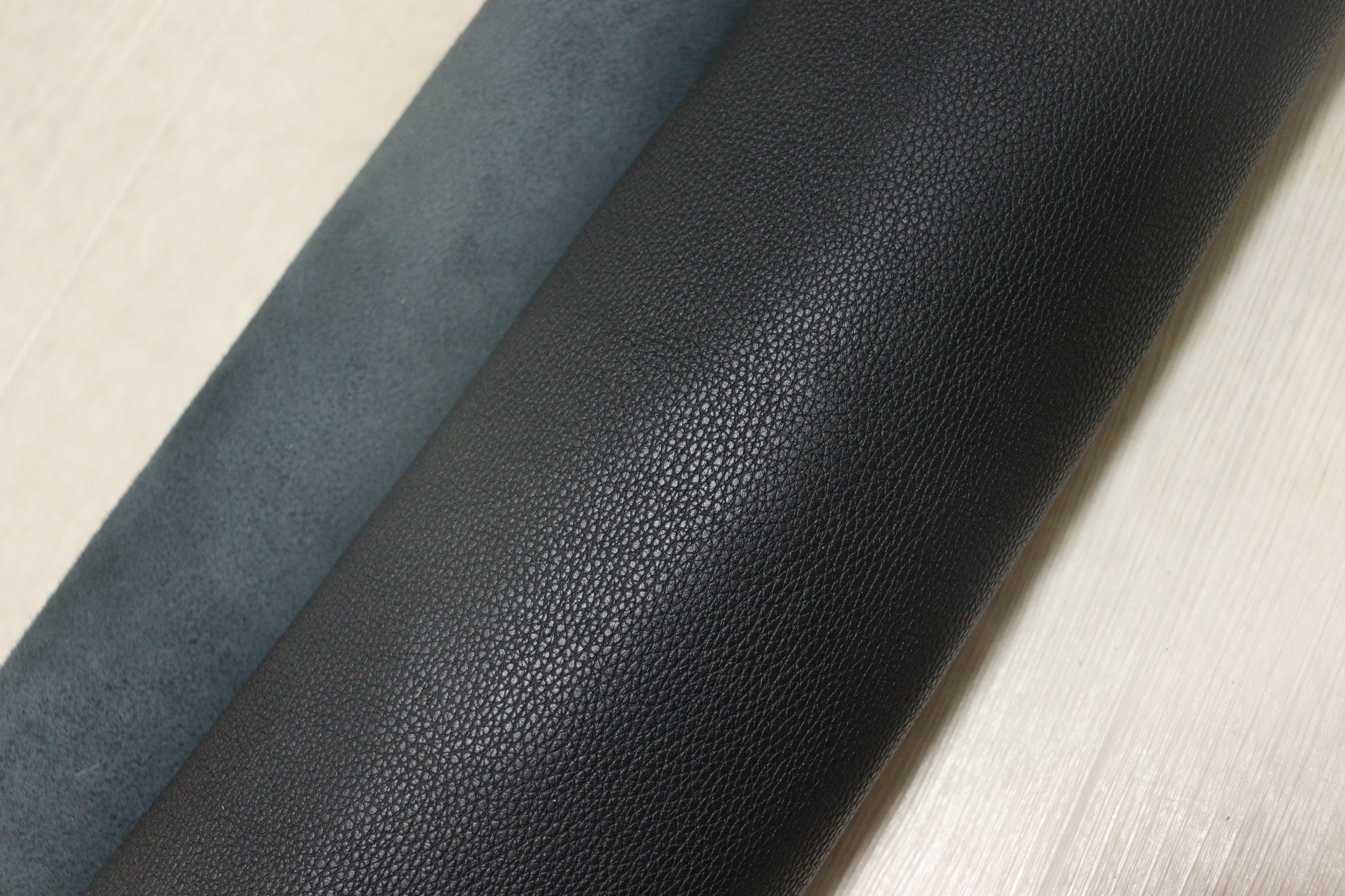 ds28円！新入荷！もちもち ブラック シボ型押し 212ds – 【レザー