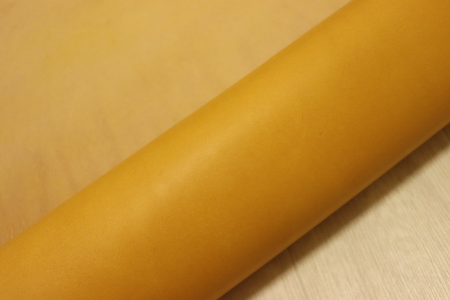 ds70円！新入荷！ITAPEL　上質　オイルヌメ イエローキャメル　157ds