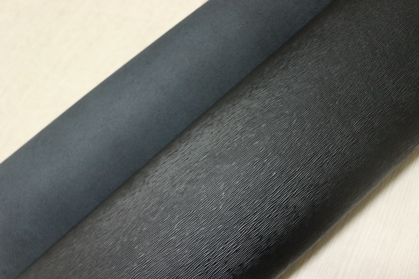 ds28円！新入荷！顔料仕上げ　ブラック　ミズシボ型押し　240ds