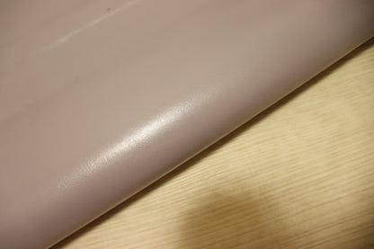 ds25円！新入荷！イタリアンレザー　クレージング加工　ラベンダー　KID　112ds