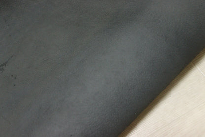 ds28円！新入荷！ダークグレー　豚革　ヌメ革　120ds