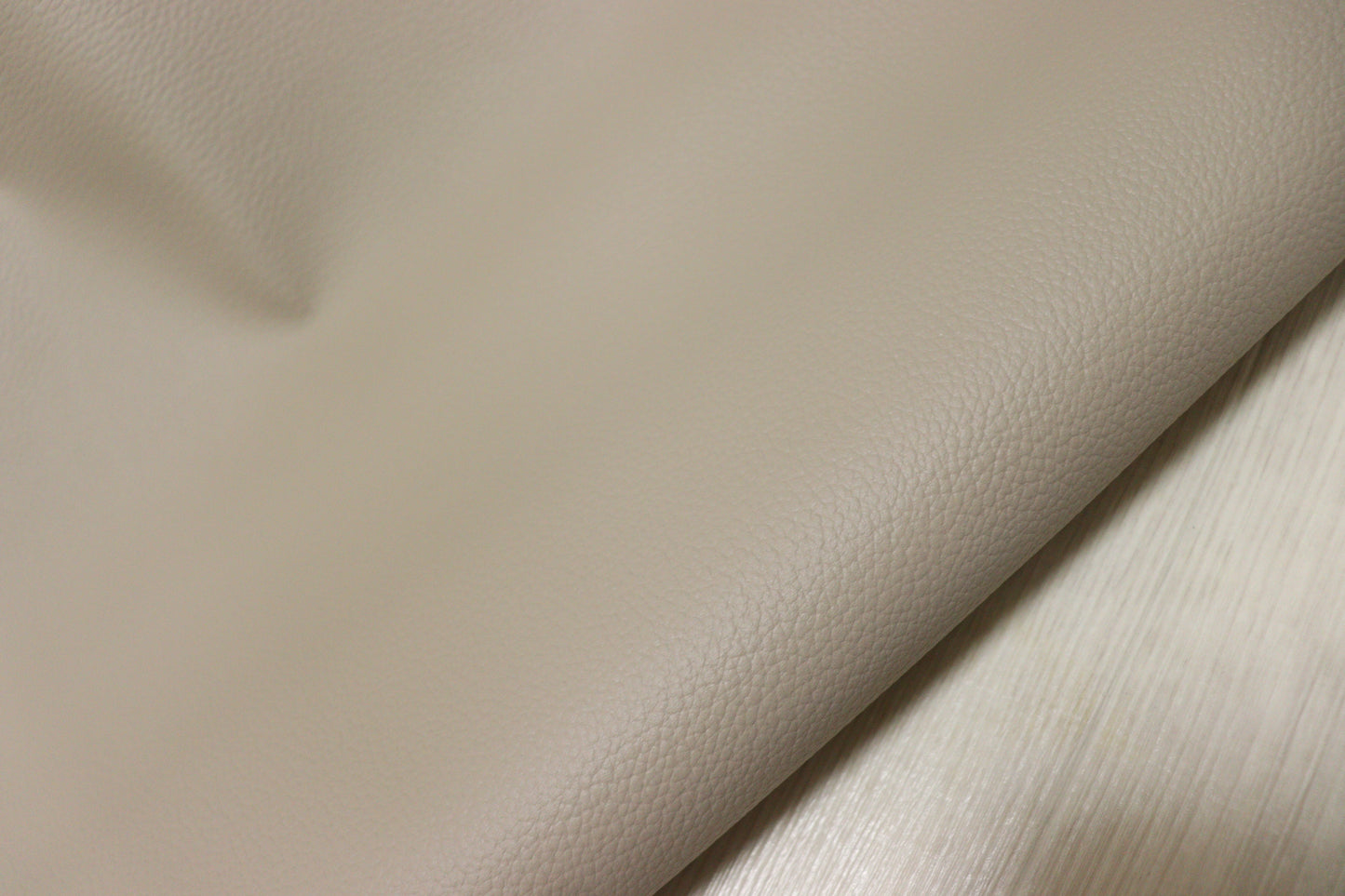 ds25円！新入荷！顔料仕上げ　カフェオレ　シボ型押し　200ds