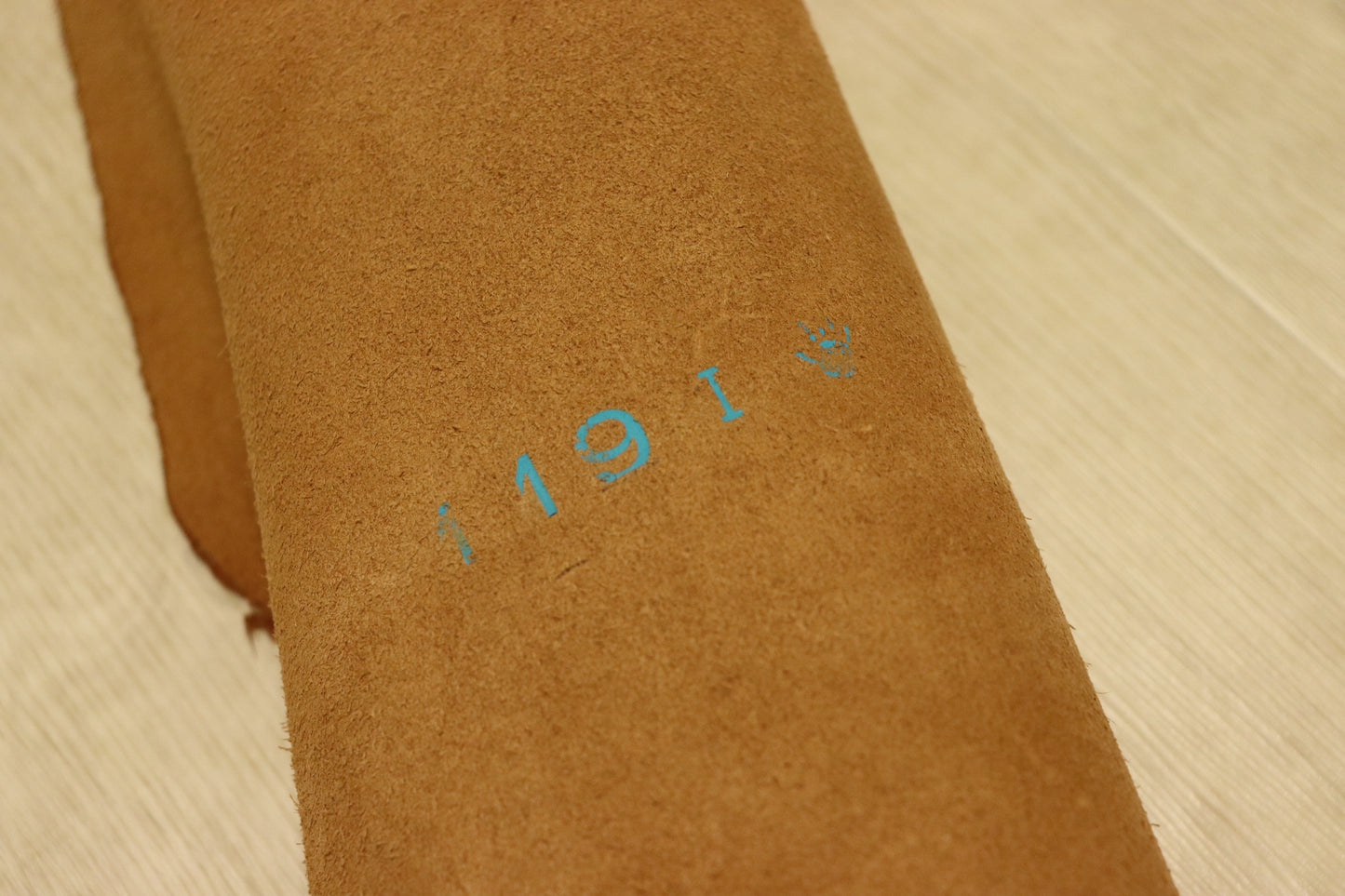 ds75円！新入荷！トスカーナ　ショルダー　キャメル　オイルヌメ　117ds