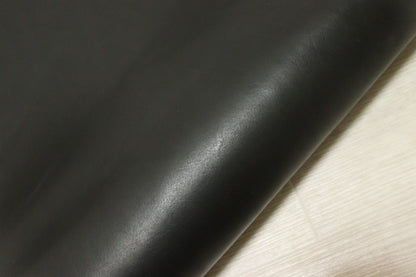 ds70円！イタリアンレザー　ブラック　ショルダー　オイルヌメ　115ds