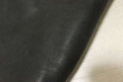 ds40円！新入荷！オイルヌメ　ブラック　染料仕上げ　190ds
