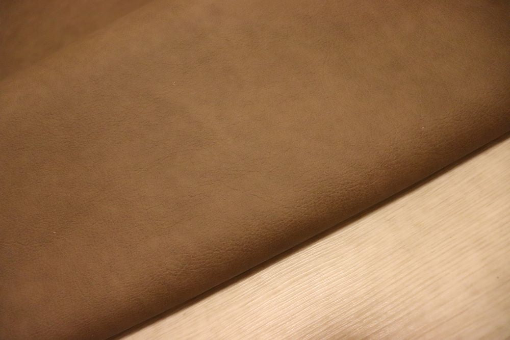 ds30円！新入荷！イタリアンレザー　オリーブ　アンチック加工　266ds