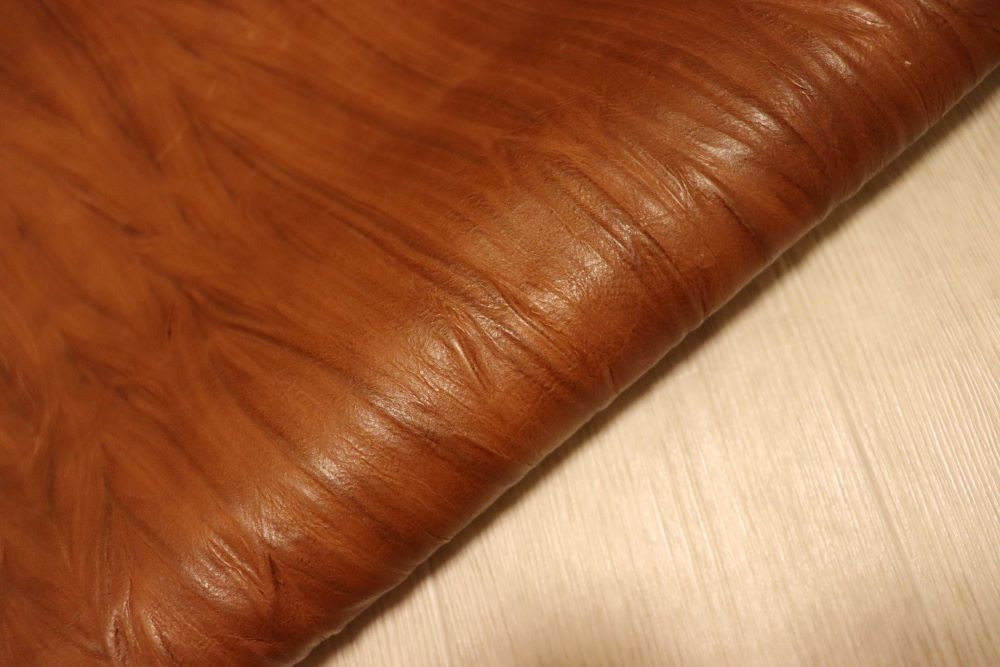 ds75円！イタリアンレザー　絞り加工　キャメルブラウン　ショルダー　ヌメ革　145ds