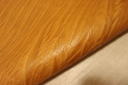 ds75円！イタリアンレザー イエローキャメル　絞り加工　クロコ型押し　ショルダー　ヌメ革　136ds