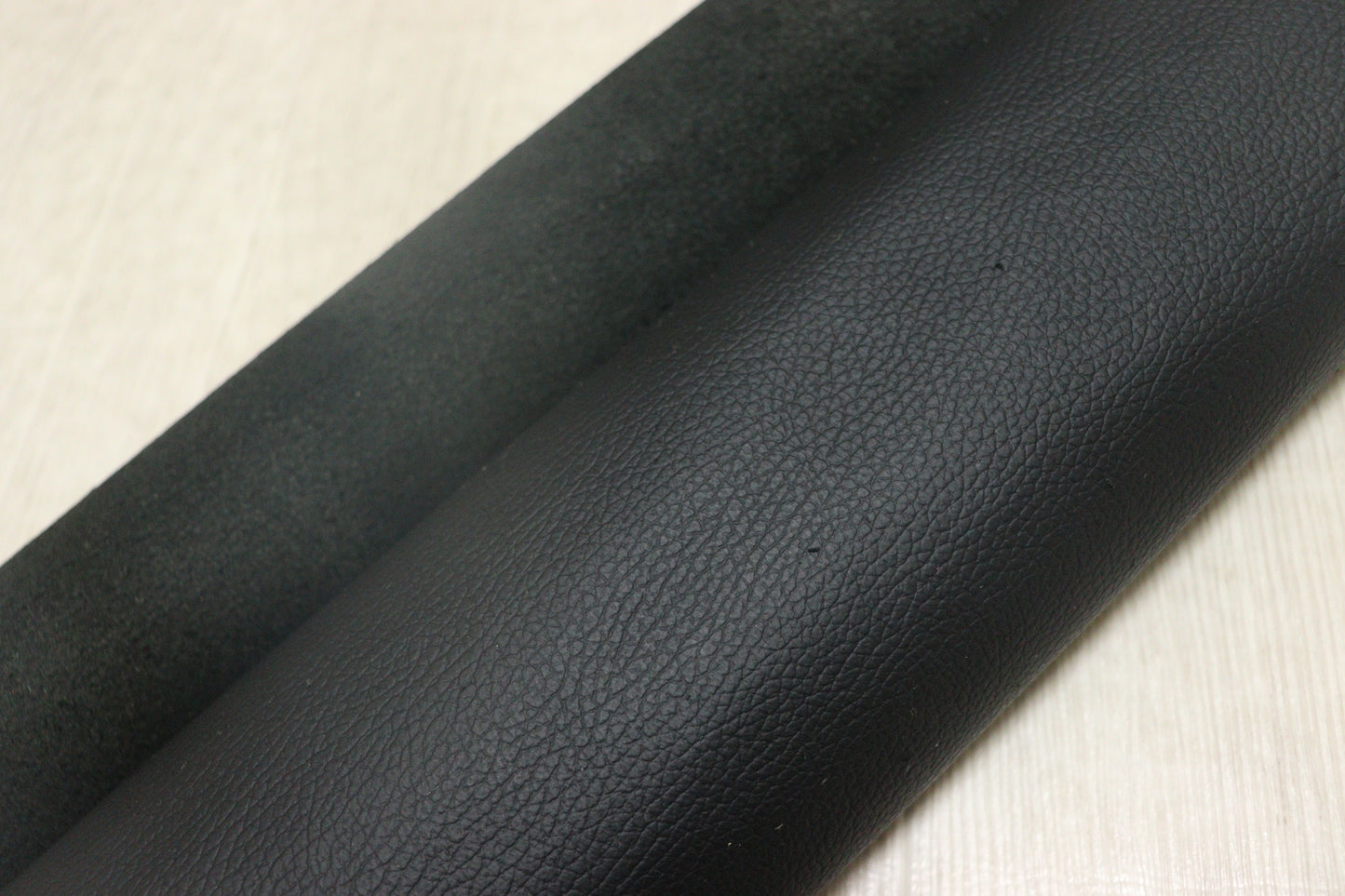 ds25円！新入荷！ブラック　シボ型押し　242ds