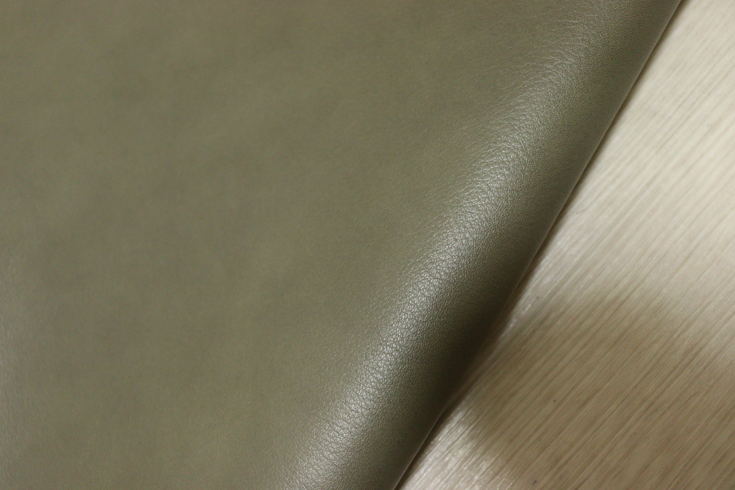 ds28円！新入荷！くすみグリーン　シュリンク加工　240ds