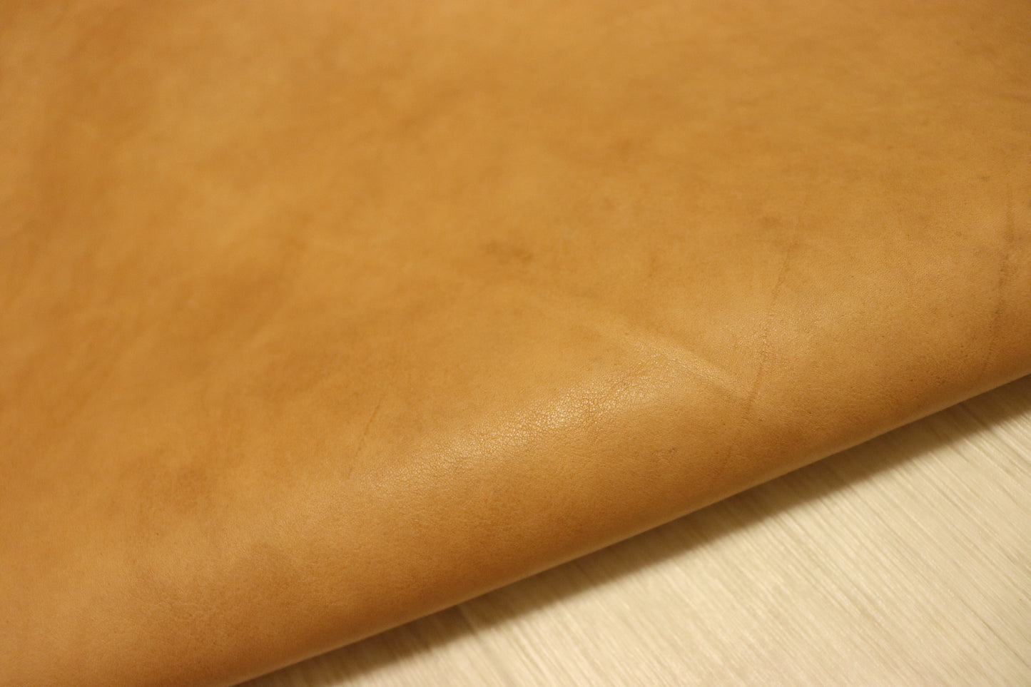 ds65円！新入荷！やや訳あり・・生成り　ショルダー　オイルヌメ　149ds
