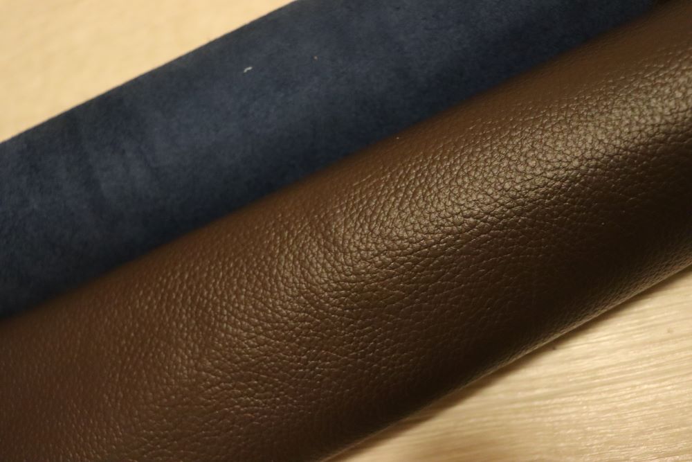 ds28円！新入荷！姫路レザー　顔料仕上げ　チョコブラウン　シボ型押し　240ds