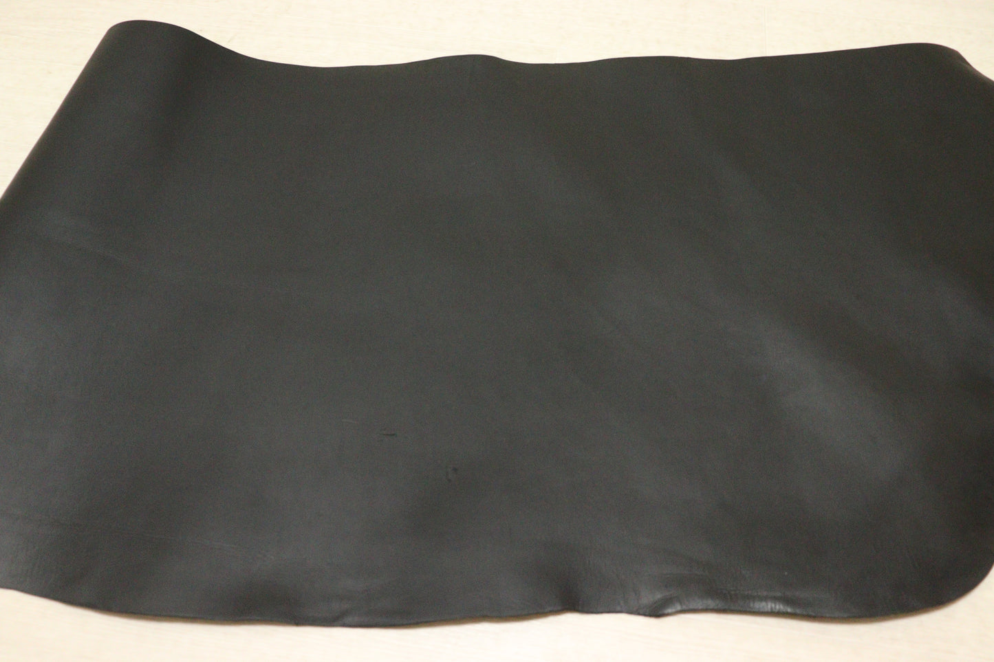 ds50円！新入荷！CONCERIA 800社　ブラック　オイルヌメ革　70ds