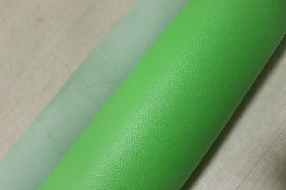 ds28円！新入荷!顔料仕上げ エメラルドグリーン　シボ型押し　220ds