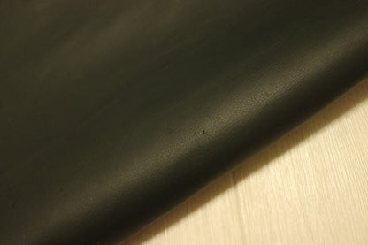 ds20円！[ダークグリーン]新入荷 イタリアンレザー 牛革 クロム革 スムース加工 訳あり 130ds