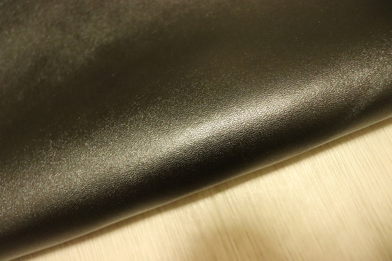 ds20円！[ダークシルバー]新入荷 イタリアンレザー 床革 クロム革 顔料仕上げ 135ds