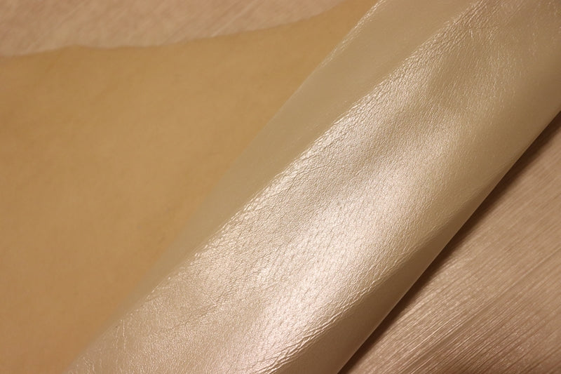 ds20円！[パールオフホワイト]新入荷 イタリアンレザー 豚革 クロム革 顔料仕上げ 159ds