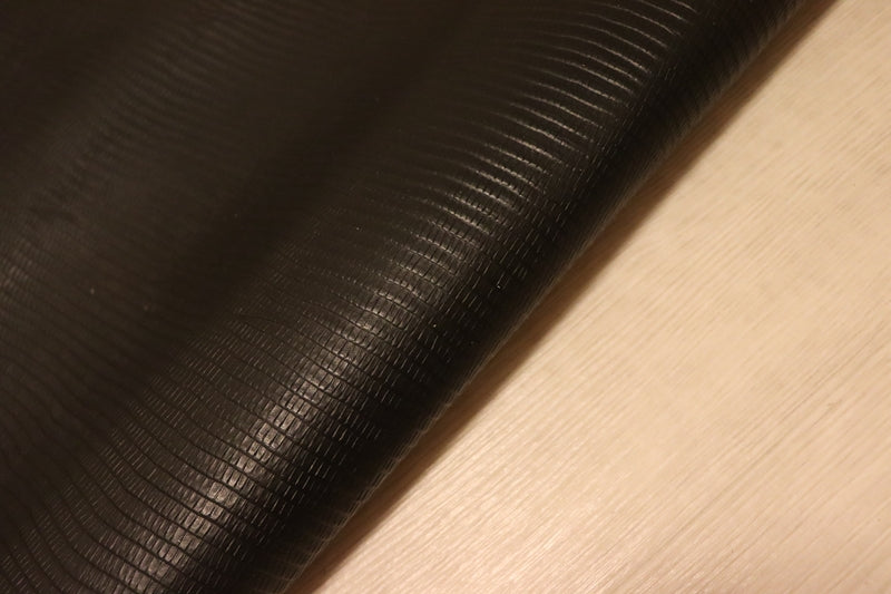 ds20円！[ブラック]新入荷 イタリアンレザー 床革 クロム革 リザード型押し 顔料仕上げ 77ds