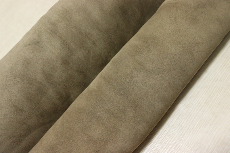 ds25円！[グレー系]新入荷 イタリアンレザー 牛革 クロム革 ベロア 100ds