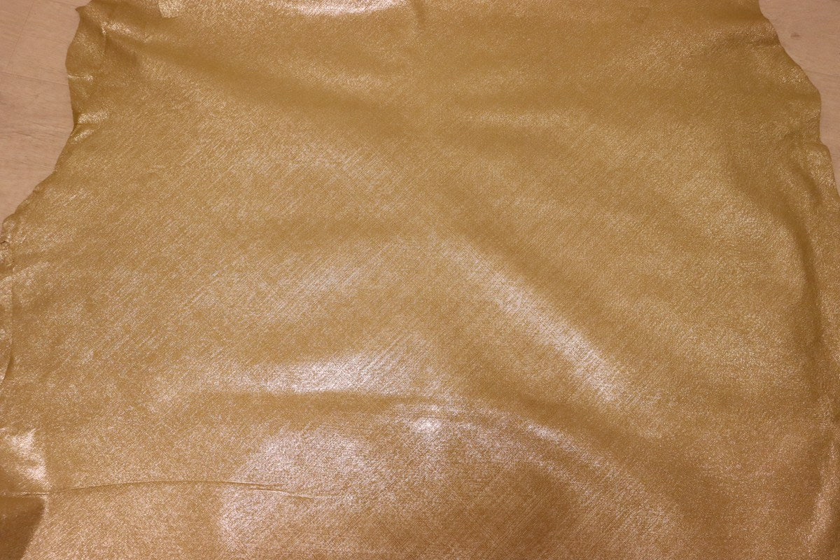 ds25円！[ゴールド]新入荷 国産 豚革 クロム革 絹目プリント 107ds