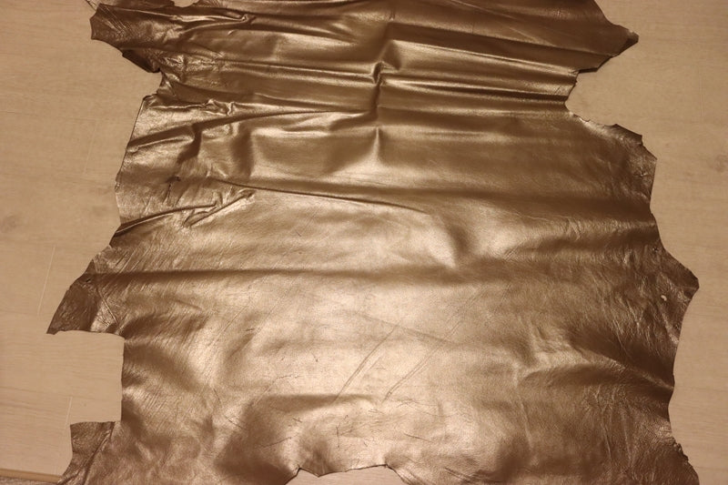 ds25円！[バフ]新入荷 イタリアンレザー 豚革 クロム革 箔貼り加工 126ds