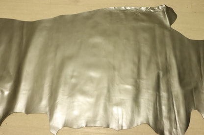 ds25円！[シルバー]新入荷 イタリアンレザー 牛革 クロム革 スムース加工 132ds