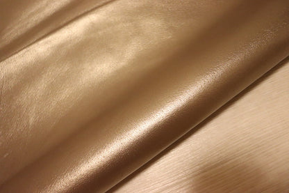 ds25円！[バフ]新入荷 イタリアンレザー 豚革 クロム革 箔貼り加工 136ds