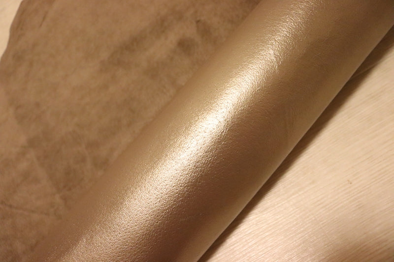 ds25円！[バフ]新入荷 イタリアンレザー 豚革 クロム革 箔貼り加工 136ds