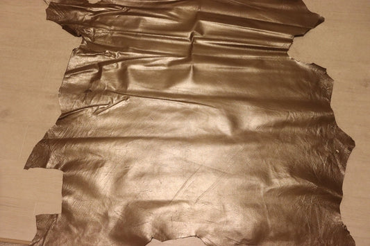 ds25円！[バフ]新入荷 イタリアンレザー 豚革 クロム革 箔貼り加工 137ds