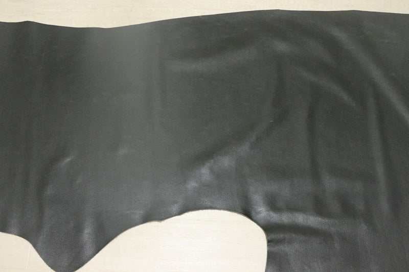 ds25円！[ブラックグレー]新入荷 インポートレザー 牛革 クロム革 シボ型押し 顔料仕上げ 140ds
