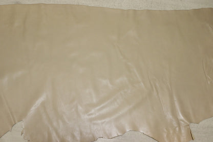 ds25円！[ベージュ]新入荷 国産 牛革 クロム革 スムース加工 140ds