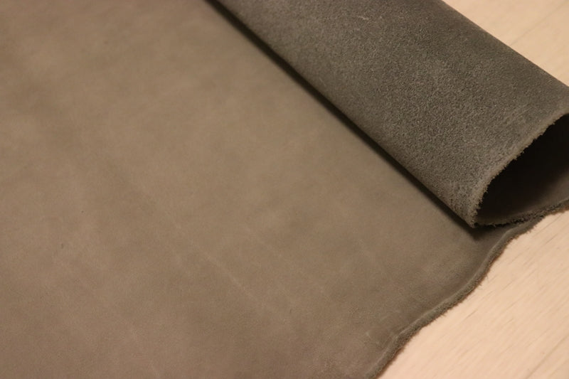 ds25円！[グレー]新入荷 国産 牛革 クロム革 ヌバック 150ds