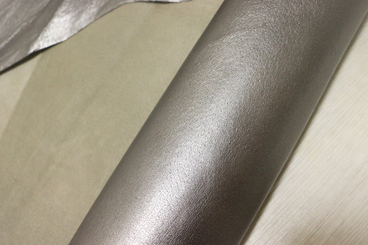 ds25円！[ダークシルバー系]新入荷 イタリアンレザー 豚革 クロム革 箔貼り加工 152ds