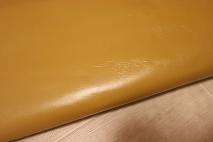 ds25円！[黄土色]新入荷 イタリアンレザー 馬革 クロム革 顔料仕上げ 153ds
