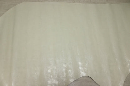 ds25円！[クリーム]新入荷 国産 牛革 姫路レザー クロム革 顔料仕上げ クロコ型押し 200ds