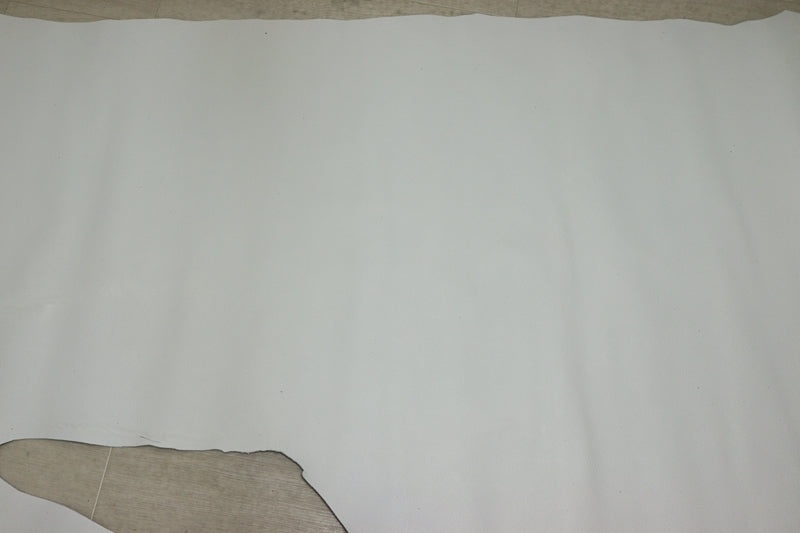 ds25円！[オフホワイト]新入荷 国産 牛革 姫路レザー クロム革 シボ型押し 訳あり 200ds