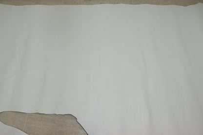 ds25円！[オフホワイト]新入荷 国産 牛革 姫路レザー クロム革 シボ型押し 訳あり 200ds