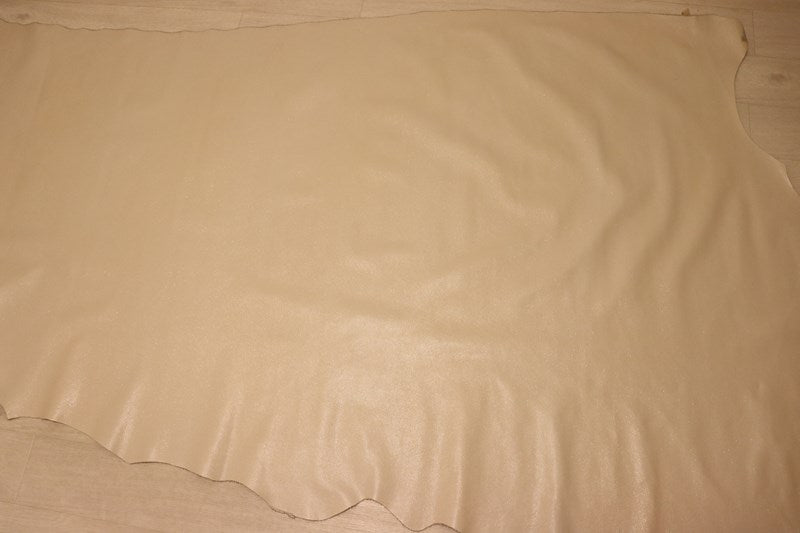 ds25円！[アイボリー]SALE！ 国産 牛革 クロム革 シボ型押し ラメ入り 220ds