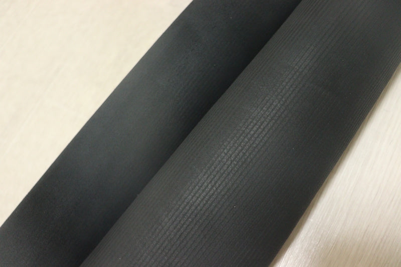 ds25円！[ブラック]新入荷 国産 牛革 クロム革 ヌバック ストライプ型押し 220ds